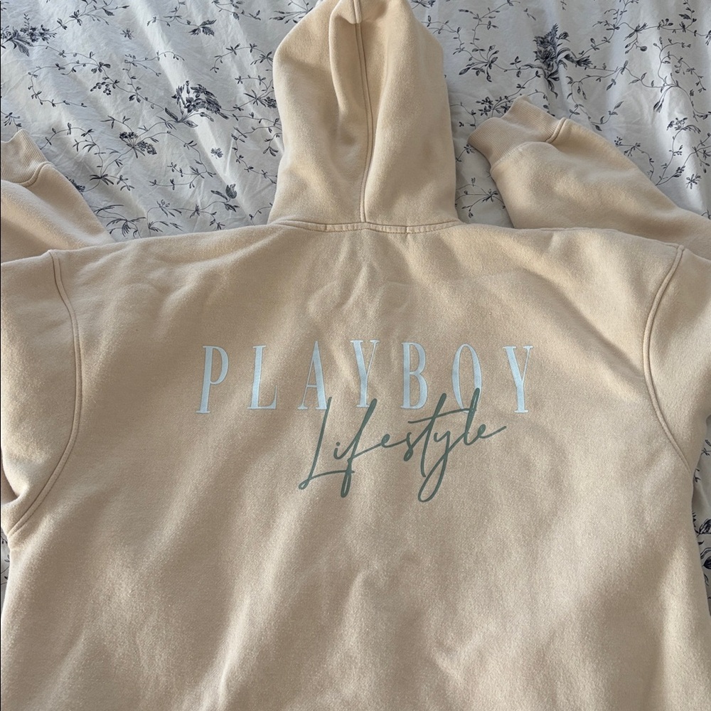 Missguided x Playboy Oversized Hoodie EUC - Picture 7 of 8